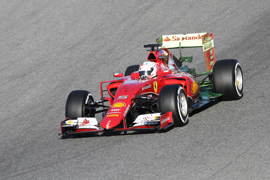 2015_02_018 | Jerez De La Frontera | Ferrari SF15-T | Sebastian Vettel | © carsten riede fotografie