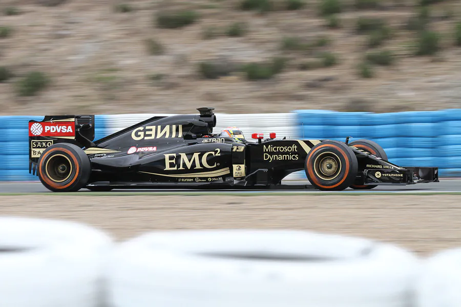 037 | 2015 | Jerez De La Frontera | Lotus-Mercedes Benz E23 Hybrid | Pastor Maldonado | © carsten riede fotografie
