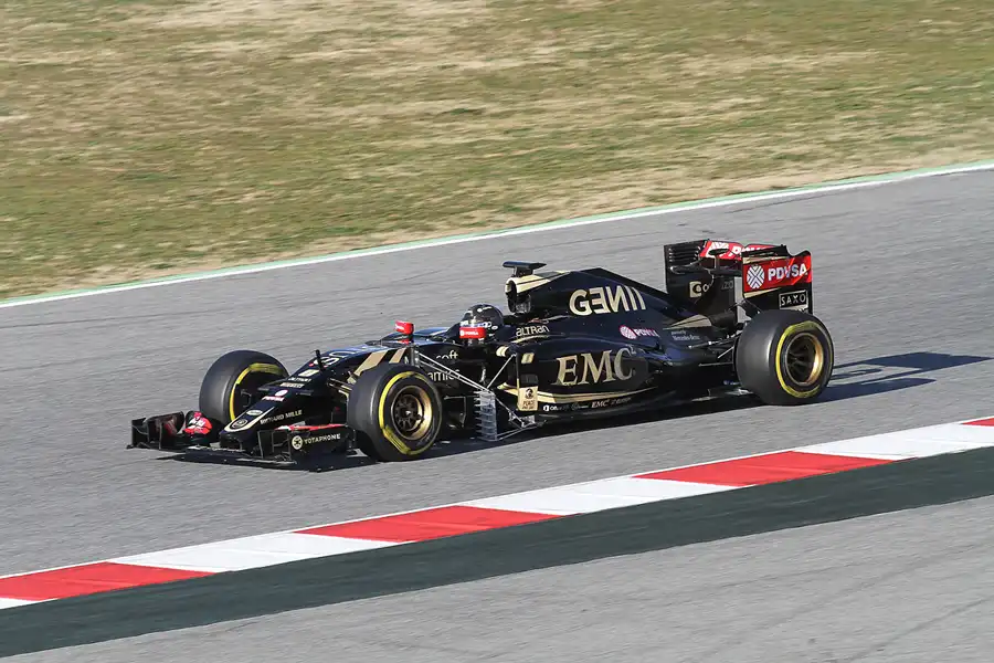 047 | 2015 | Barcelona | Lotus-Mercedes Benz E23 Hybrid | Romain Grosjean | © carsten riede fotografie