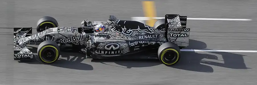 117 | 2015 | Barcelona | Red Bull-Renault RB11 | Daniel Ricciardo | © carsten riede fotografie