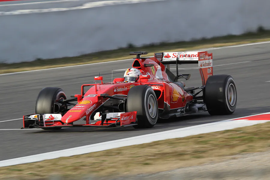 021 | 2015 | Barcelona | Ferrari SF15-T | Sebastian Vettel | © carsten riede fotografie