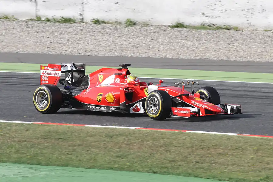 004 | 2015 | Barcelona | Ferrari SF15-T | Esteban Gutierrez | © carsten riede fotografie