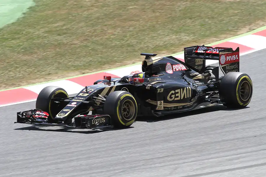 052 | 2015 | Barcelona | Lotus-Mercedes Benz E23 Hybrid | Pastor Maldonado | © carsten riede fotografie