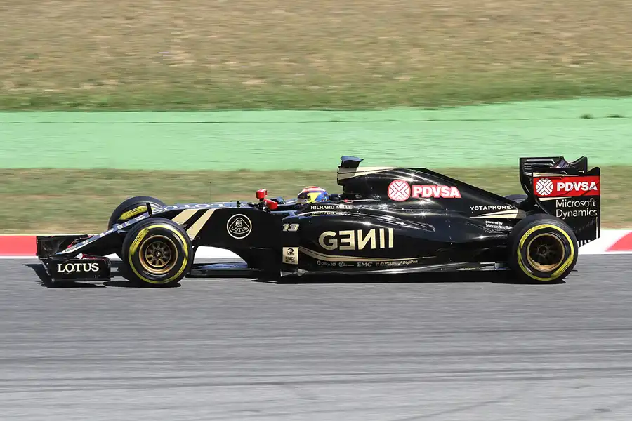 053 | 2015 | Barcelona | Lotus-Mercedes Benz E23 Hybrid | Pastor Maldonado | © carsten riede fotografie