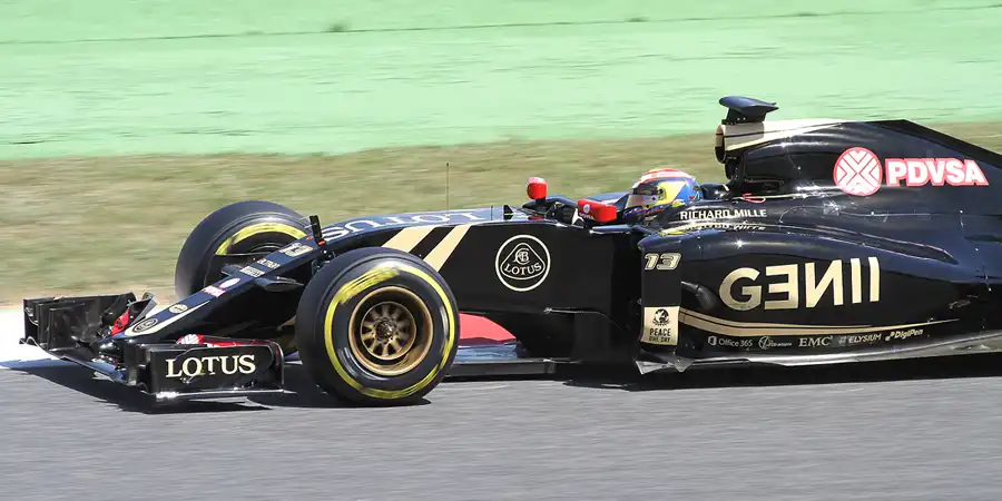 055 | 2015 | Barcelona | Lotus-Mercedes Benz E23 Hybrid | Pastor Maldonado | © carsten riede fotografie