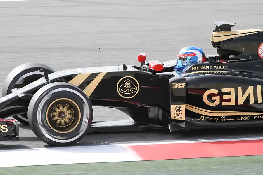 059 | 2015 | Barcelona | Lotus-Mercedes Benz E23 Hybrid | Jolyon Palmer | © carsten riede fotografie