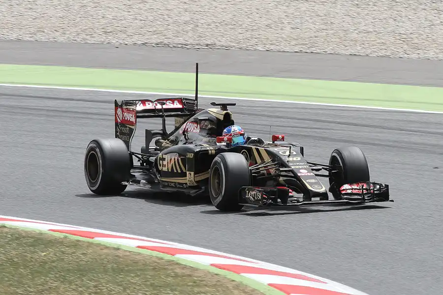 065 | 2015 | Barcelona | Lotus-Mercedes Benz E23 Hybrid | Jolyon Palmer | © carsten riede fotografie