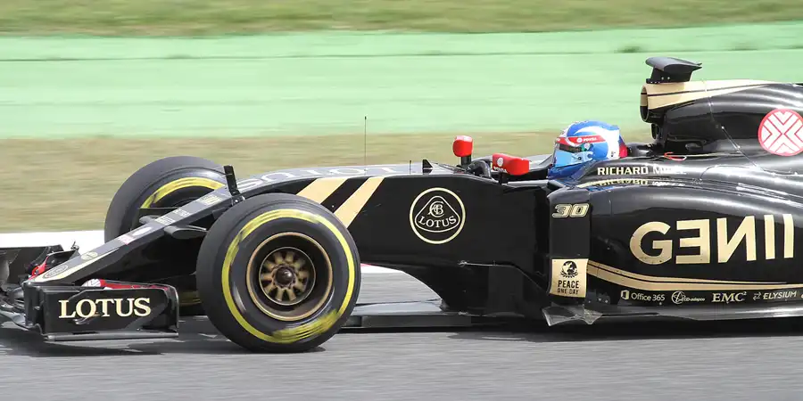 066 | 2015 | Barcelona | Lotus-Mercedes Benz E23 Hybrid | Jolyon Palmer | © carsten riede fotografie