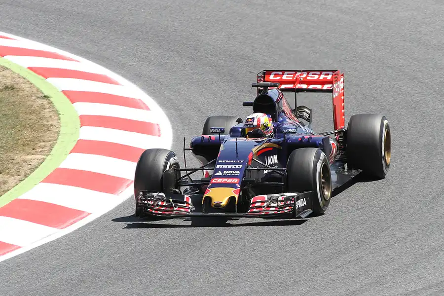 163 | 2015 | Barcelona | Toro Rosso-Renault STR10 | Pierre Gasly | © carsten riede fotografie