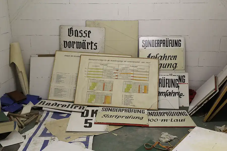 116 | 2015 | Ballenstedt | Fahrschule für Fahrlehrer der GST | © carsten riede fotografie