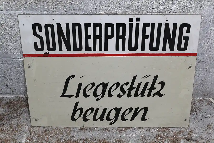 119 | 2015 | Ballenstedt | Fahrschule für Fahrlehrer der GST | © carsten riede fotografie
