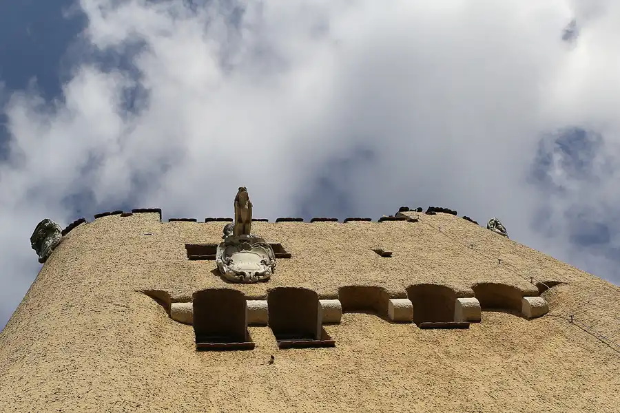 002 | 2015 | Ballenstedt OT Rieder | Roseburg | © carsten riede fotografie