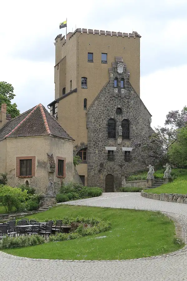 004 | 2015 | Ballenstedt OT Rieder | Roseburg | © carsten riede fotografie