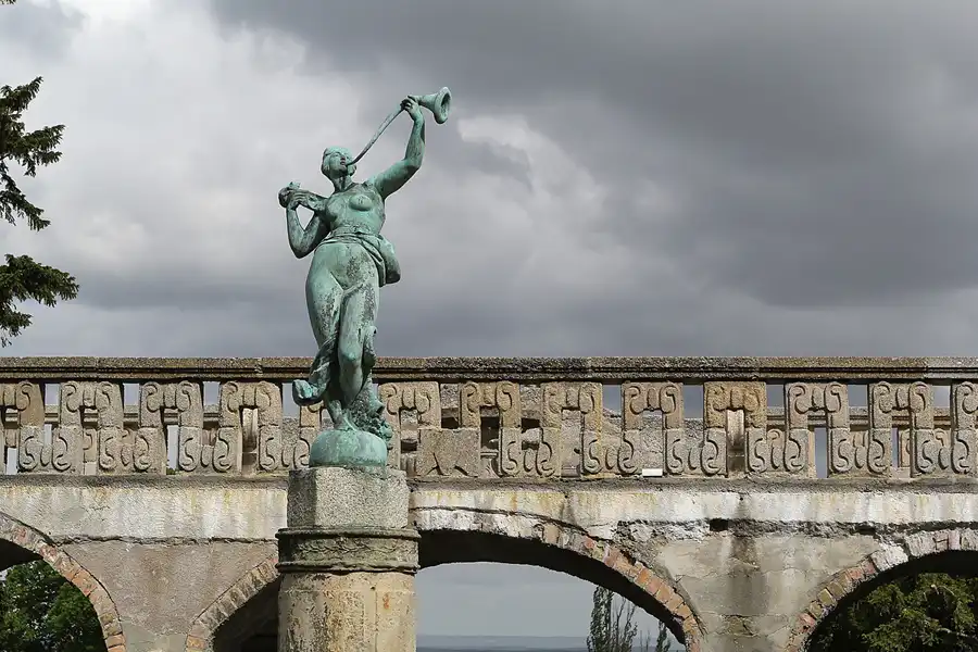 055 | 2015 | Ballenstedt OT Rieder | Roseburg | © carsten riede fotografie