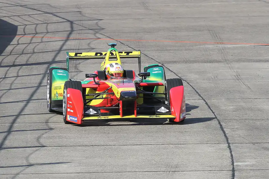 028 | 2015 | Berlin | Spark-Renault SRT_01E | Team Audi Sport ABT | Daniel Abt | © carsten riede fotografie