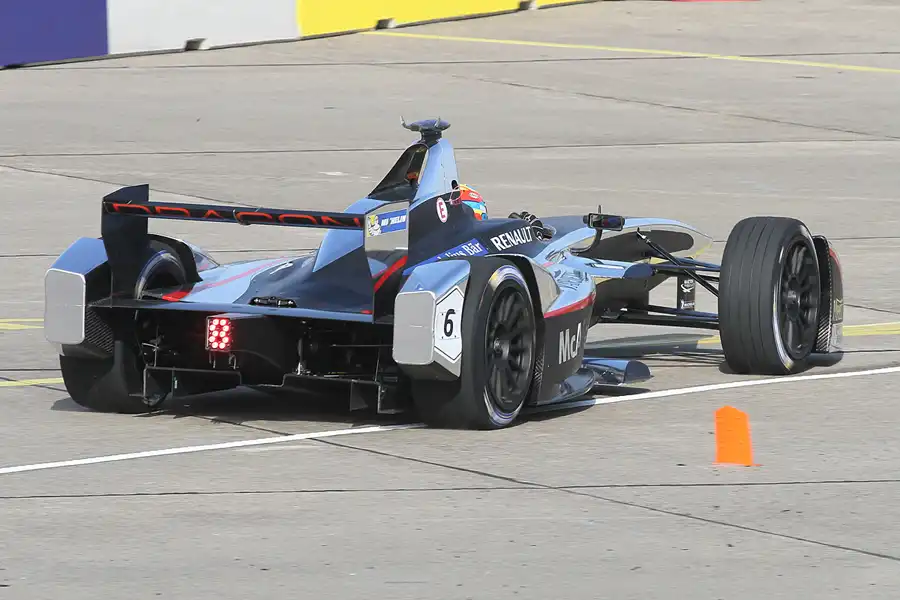 041 | 2015 | Berlin | Spark-Renault SRT_01E | Team Dragon Racing | Loic Duval | © carsten riede fotografie
