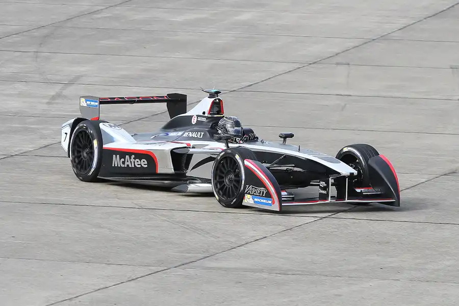 048 | 2015 | Berlin | Spark-Renault SRT_01E | Team Dragon Racing | Jerome D`Ambrosio | © carsten riede fotografie