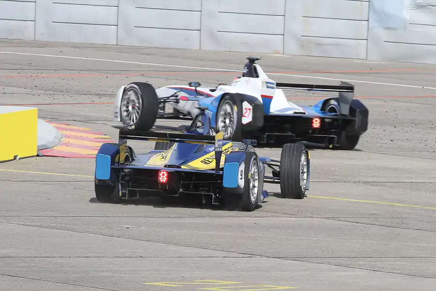 057 | 2015 | Berlin | Spark-Renault SRT_01E | Team e.dams-Renault | Sebastien Buemi + Spark-Renault SRT_01E | Team Andretti | Jean-Eric Vergne | © carsten riede fotografie