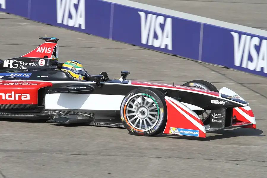 078 | 2015 | Berlin | Spark-Renault SRT_01E | Team Mahindra Racing | Bruno Senna | © carsten riede fotografie