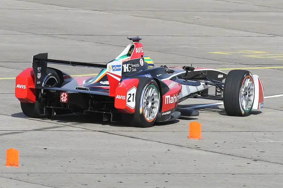 079 | 2015 | Berlin | Spark-Renault SRT_01E | Team Mahindra Racing | Bruno Senna | © carsten riede fotografie