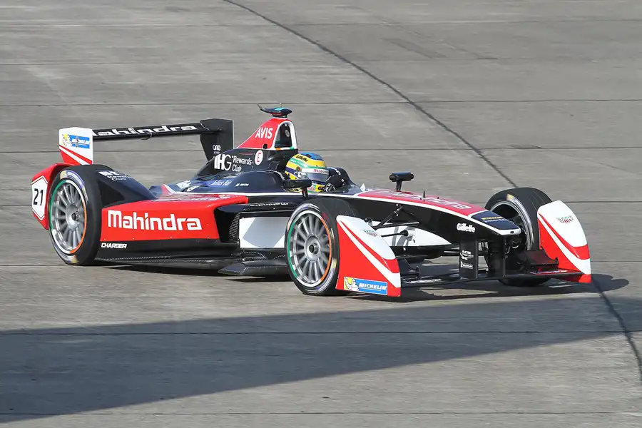 080 | 2015 | Berlin | Spark-Renault SRT_01E | Team Mahindra Racing | Bruno Senna | © carsten riede fotografie