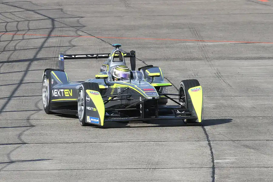 088 | 2015 | Berlin | Spark-Renault SRT_01E | Team NEXTEV TCR | Nelson Piquet Jr. | © carsten riede fotografie