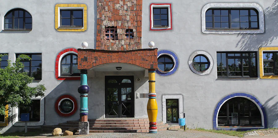 012 | 2015 | Lutherstadt Wittenberg | Hundertwasserschule | © carsten riede fotografie