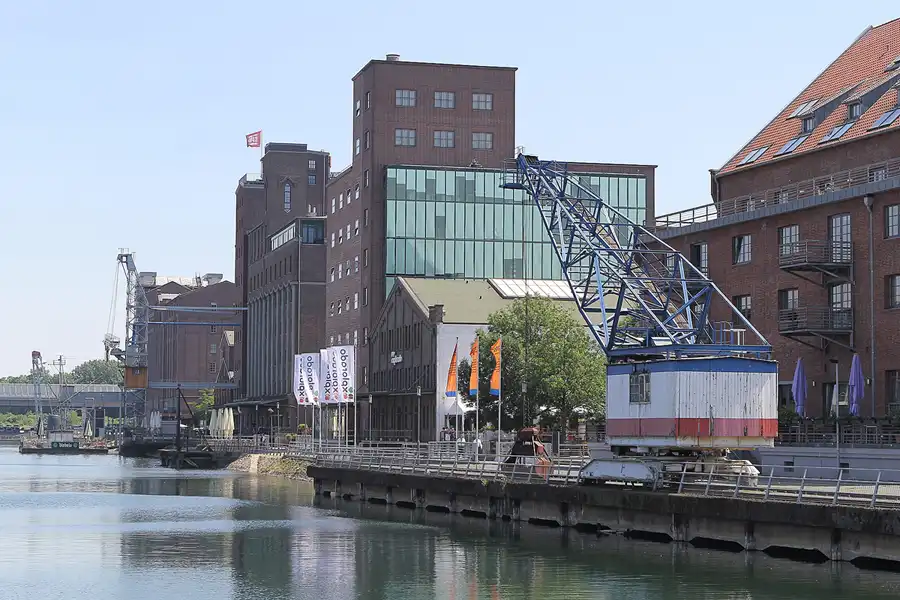 094 | 2015 | Duisburg | Innenhafen | © carsten riede fotografie