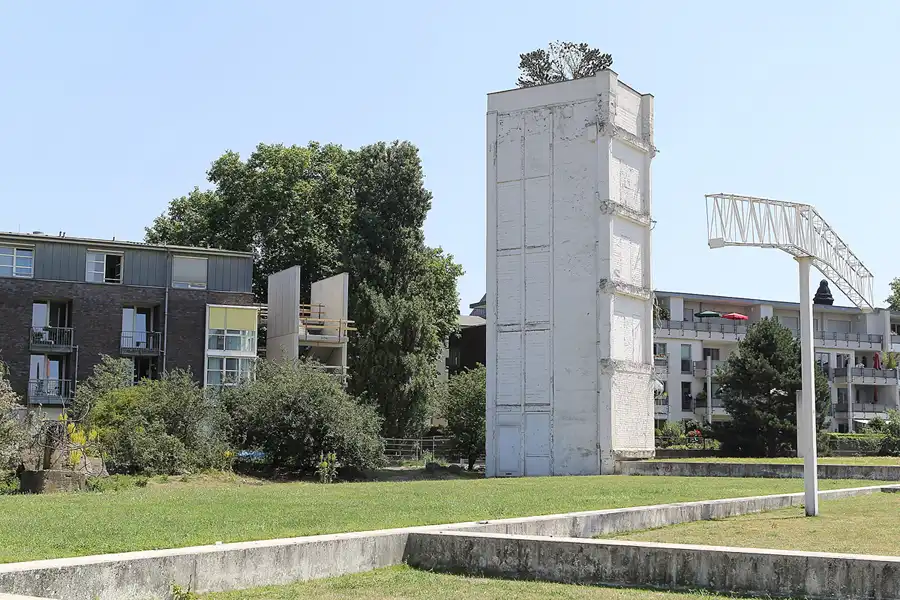 110 | 2015 | Duisburg | Innenhafen | © carsten riede fotografie