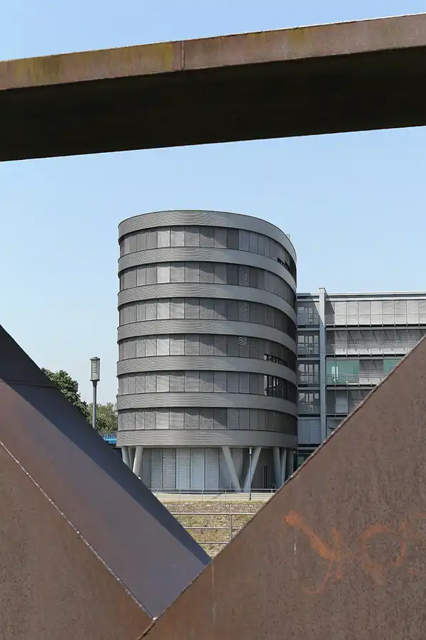 113 | 2015 | Duisburg | Innenhafen | © carsten riede fotografie