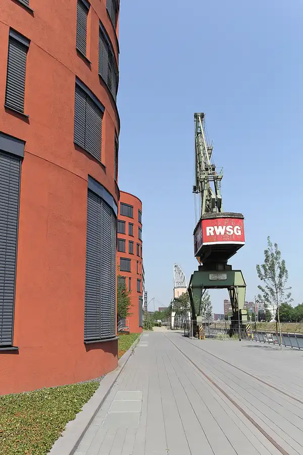 119 | 2015 | Duisburg | Innenhafen | © carsten riede fotografie