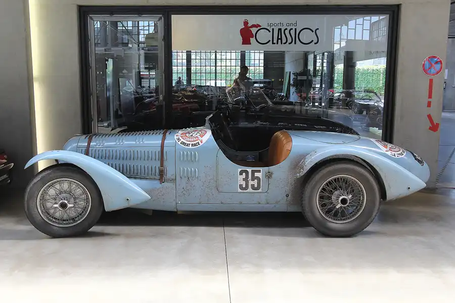 003 | 2015 | Düsseldorf | Classic Remise | © carsten riede fotografie