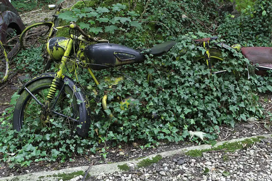 100 | 2015 | Erkrath | Auto-Skulpturen-Park | © carsten riede fotografie