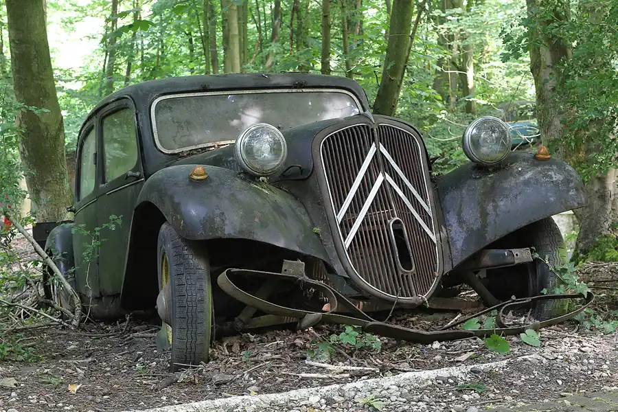 142 | 2015 | Erkrath | Auto-Skulpturen-Park | © carsten riede fotografie