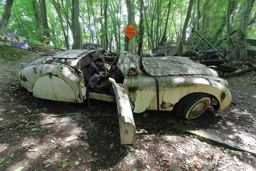 212 | 2015 | Erkrath | Auto-Skulpturen-Park | © carsten riede fotografie