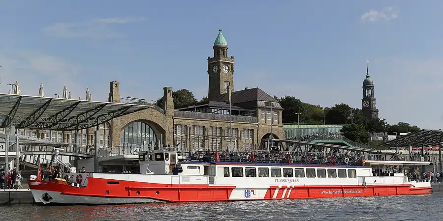 074 | 2015 | Hamburg | Landungsbrücken | © carsten riede fotografie