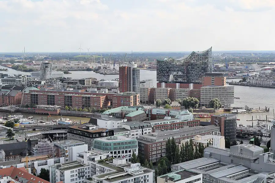 133 | 2015 | Hamburg | Blick von St. Michaelis | © carsten riede fotografie