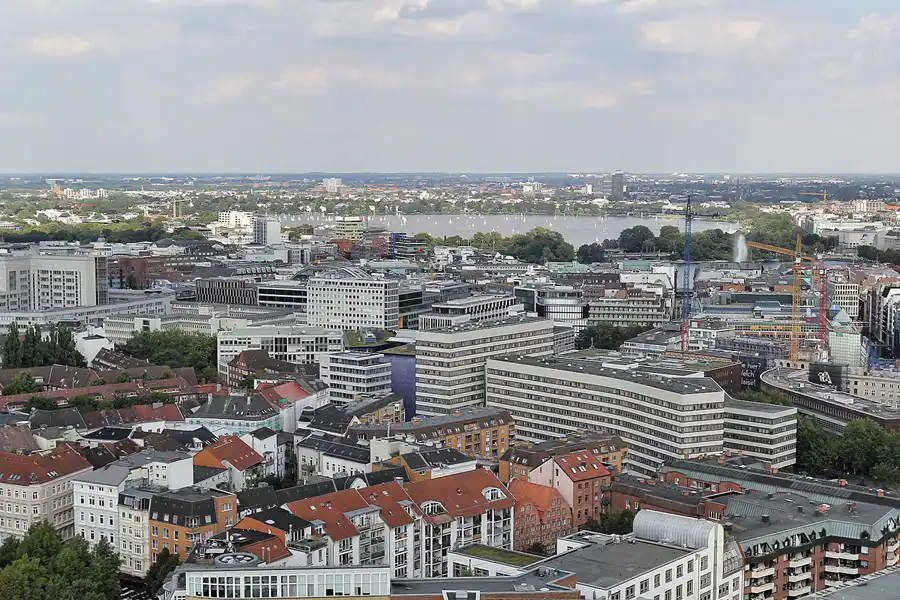 138 | 2015 | Hamburg | Blick von St. Michaelis | © carsten riede fotografie