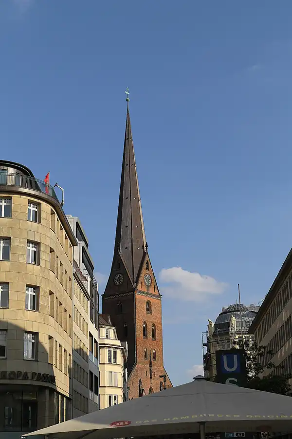 177 | 2015 | Hamburg | St. Petri | © carsten riede fotografie