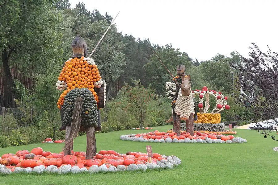 030 | 2015 | Beelitz GT Klaistow | Kürbisausstellung – Tjosten = 5625 Kürbisse | © carsten riede fotografie