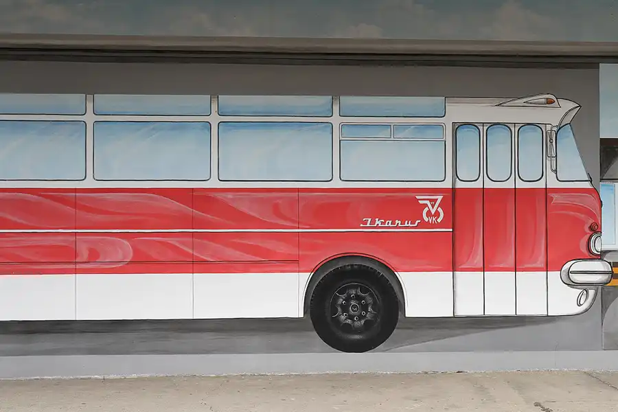 026 | 2015 | Oschersleben | Ostalgie-Kantine im Klubhaus der Werktätigen + Fahrzeugmuseum | © carsten riede fotografie