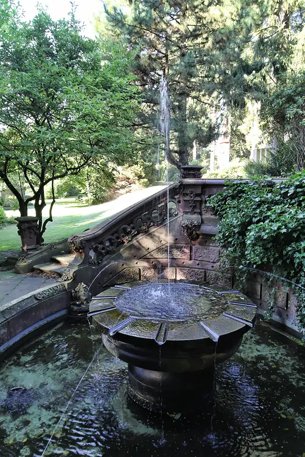 018 | 2015 | Hamburg | Parkfriedhof Ohlsdorf | © carsten riede fotografie