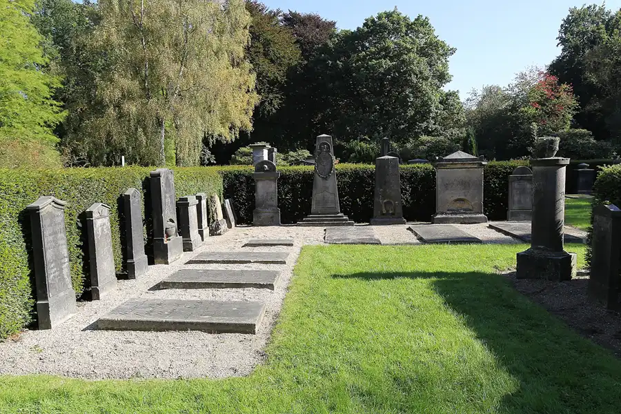 077 | 2015 | Hamburg | Parkfriedhof Ohlsdorf | © carsten riede fotografie