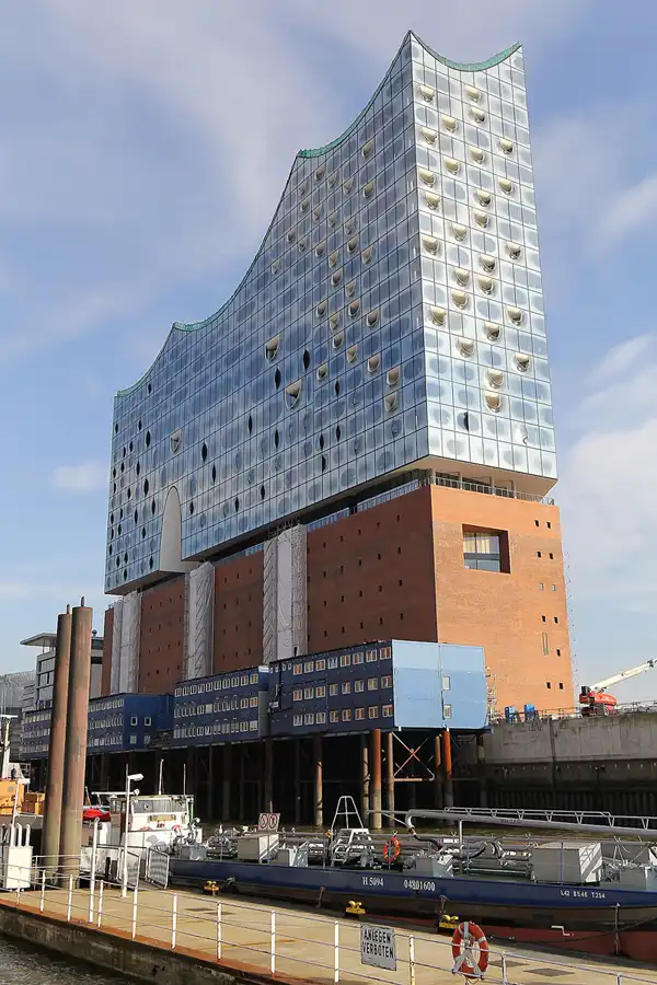 084 | 2015 | Hamburg | HafenCity – Elbphilharmonie | © carsten riede fotografie