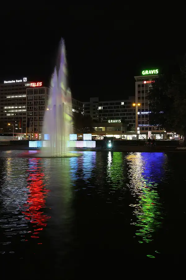 046 | 2015 | Berlin | Ernst-Reuter-Platz | © carsten riede fotografie