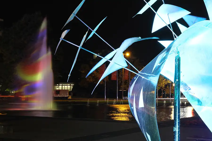 054 | 2015 | Berlin | Ernst-Reuter-Platz | © carsten riede fotografie