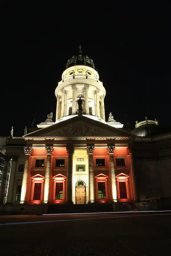 129 | 2015 | Berlin | Gendarmenmarkt – Deutscher Dom | © carsten riede fotografie