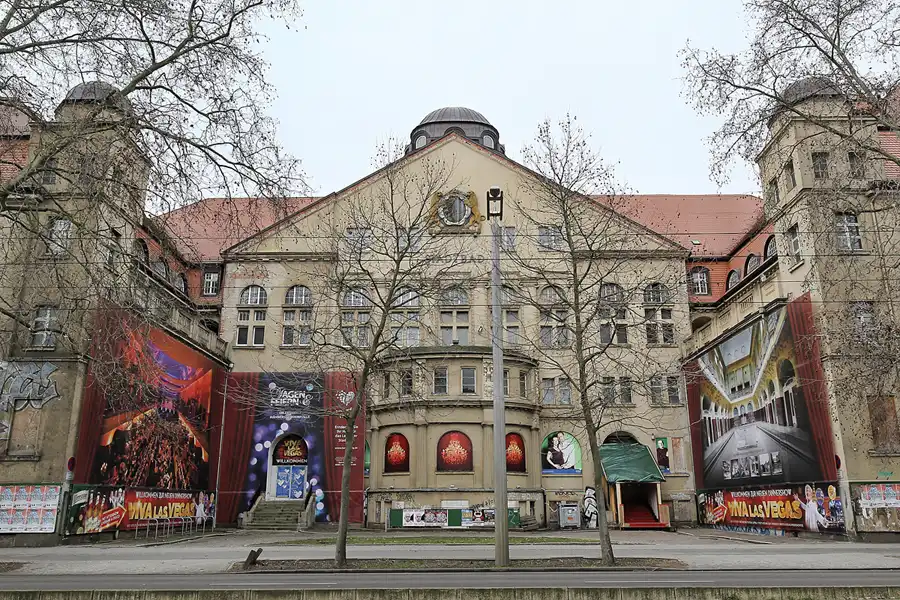 001 | 2016 | Leipzig | Leipziger Stadtbad | © carsten riede fotografie