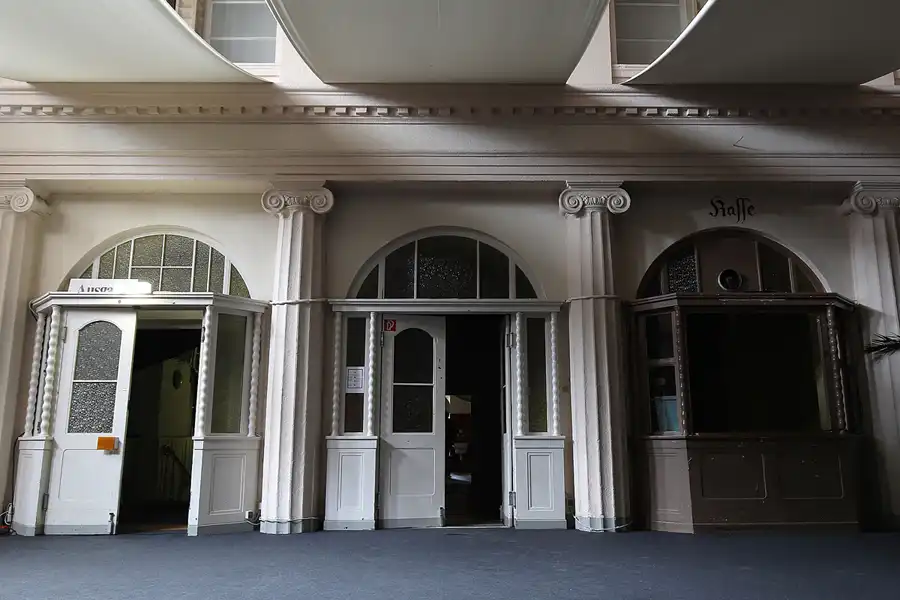 007 | 2016 | Leipzig | Leipziger Stadtbad | © carsten riede fotografie