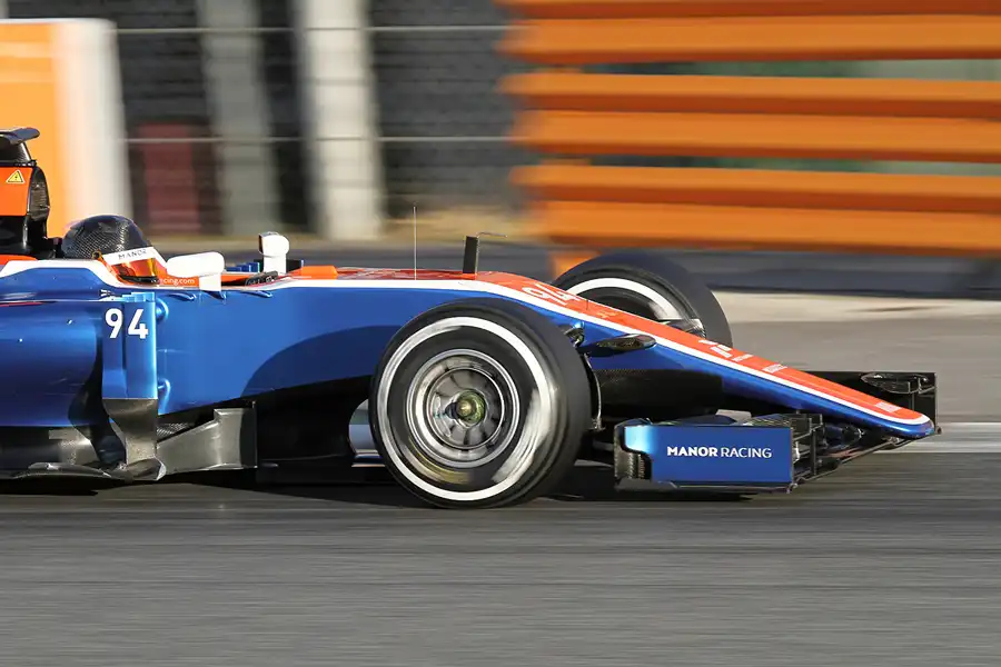 123 | 2016 | Barcelona | Manor-Mercedes-Benz MRT05 | Pascal Wehrlein | © carsten riede fotografie